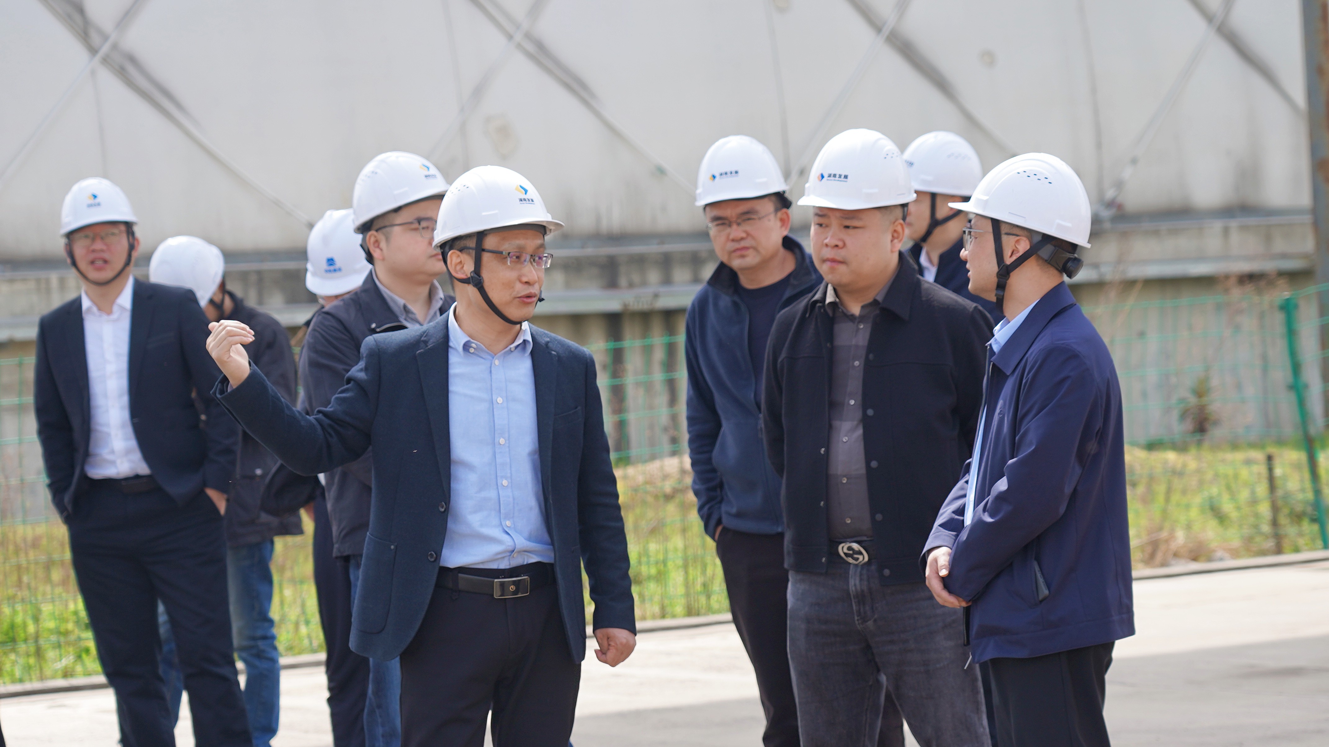 沅江市副市长雷亮调研JN SPORTS机制砂和砂石集散中心项目